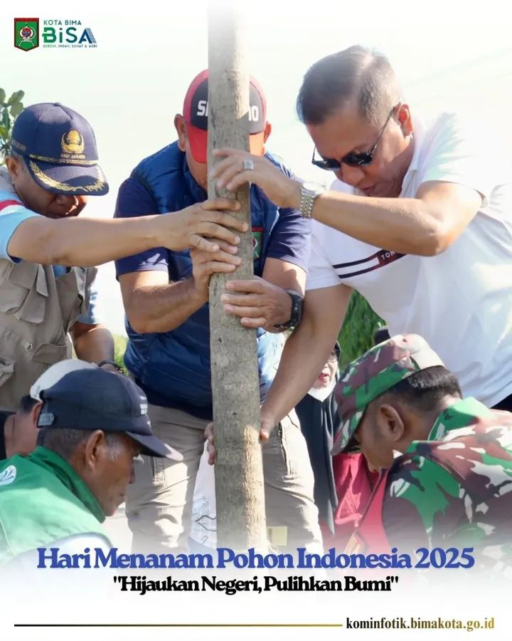 Peringati Hari Menanam Pohon Indonesia 2025, Pemkot Bima Tanam 110 Pohon Tabebuya dan Ketapang Kencana